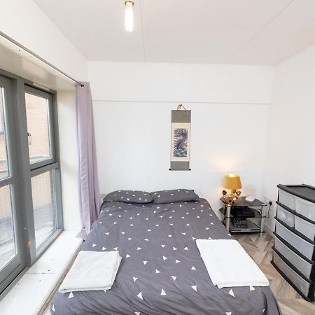 Jah Lodge Кройдон Екстер'єр фото
